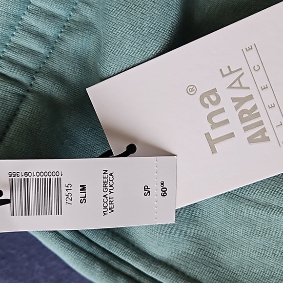 Aritzia TNA Airy Fleece Slim Sweatpant Green S - Picture 4 of 8